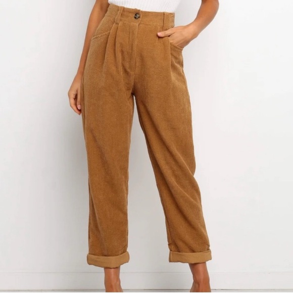 Petal & Pup Barrel Pants - Picture 3 of 11